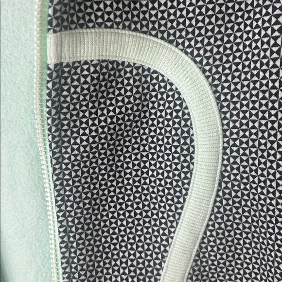 LULULEMON Scuba Hoodie Cotton Fleece Zip Jacket Mint Green Black Size 8 - Picture 12 of 16